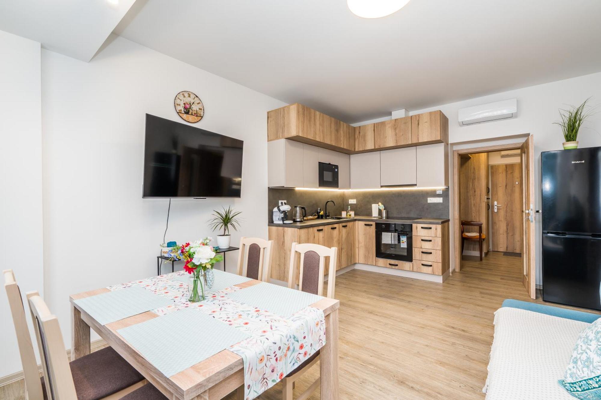 Perla Hradce 302 Apartment Hradec Králové Exterior foto