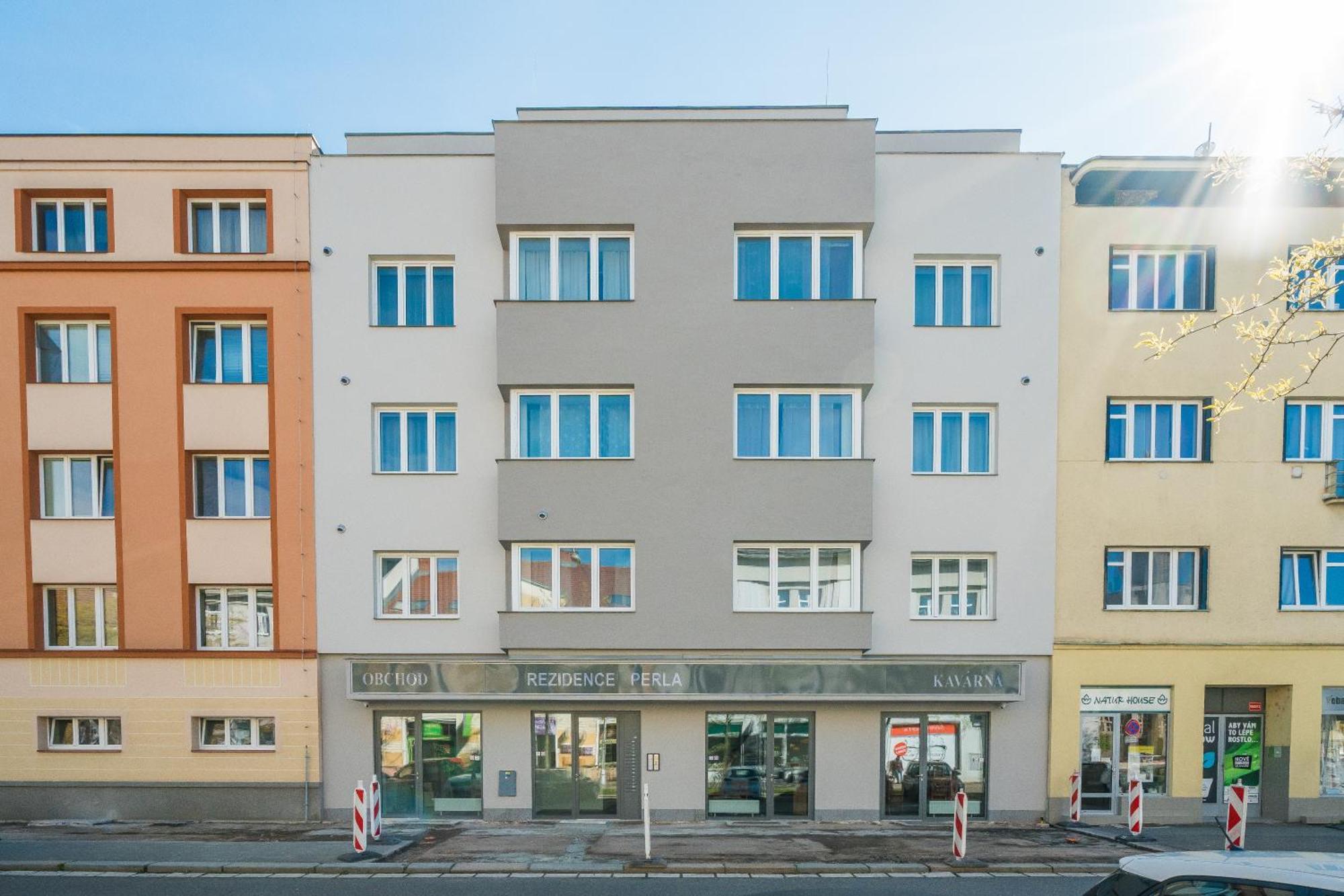 Perla Hradce 302 Apartment Hradec Králové Exterior foto