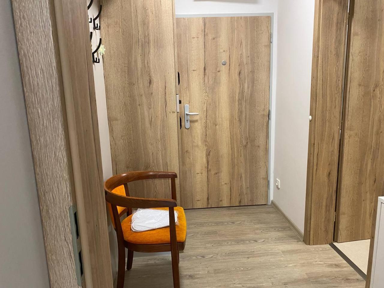 Perla Hradce 302 Apartment Hradec Králové Exterior foto